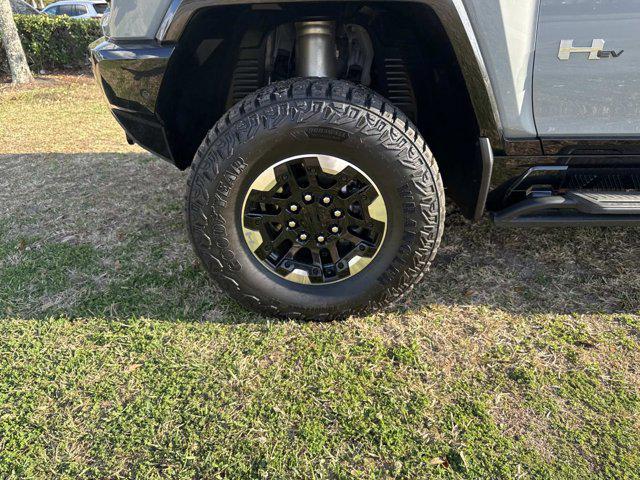 used 2025 GMC HUMMER EV SUV car, priced at $74,490