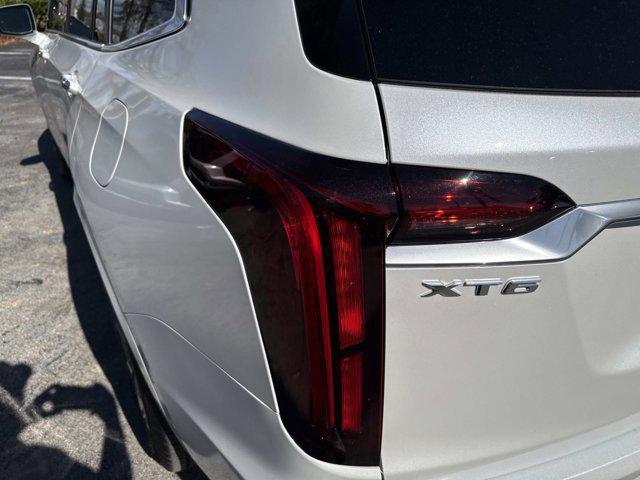 new 2025 Cadillac XT6 car, priced at $73,015