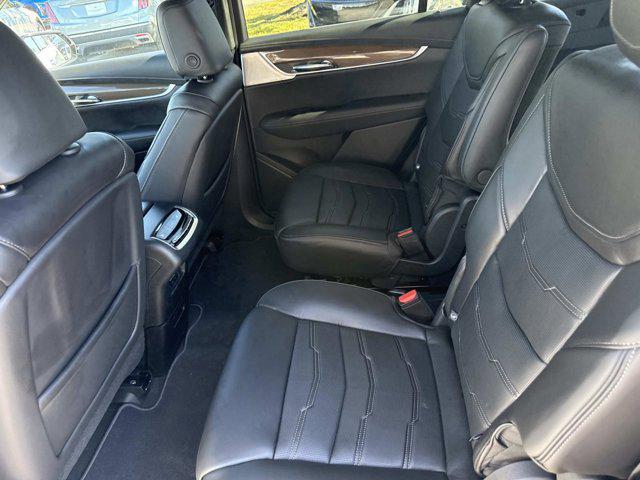 new 2025 Cadillac XT6 car, priced at $73,015