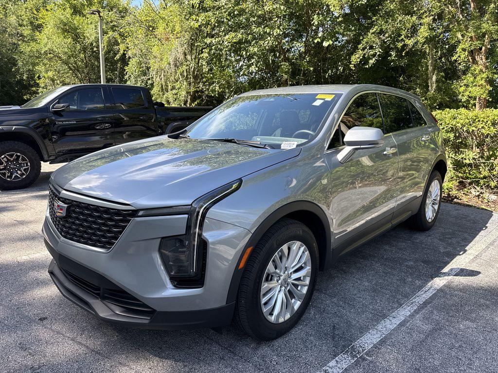 used 2024 Cadillac XT4 car, priced at $35,990