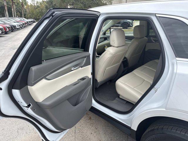 new 2026 Cadillac XT5 car, priced at $62,120