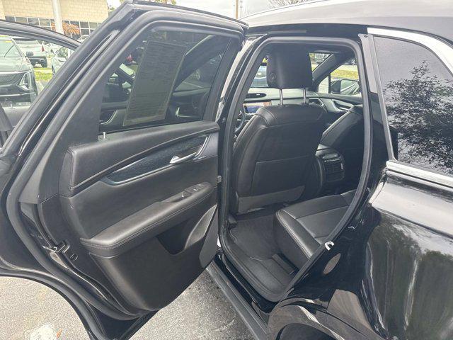 used 2025 Cadillac XT5 car, priced at $41,595