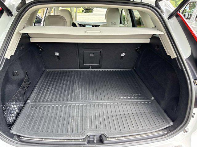 used 2023 Volvo XC60 Recharge Plug-In Hybrid car, priced at $45,595