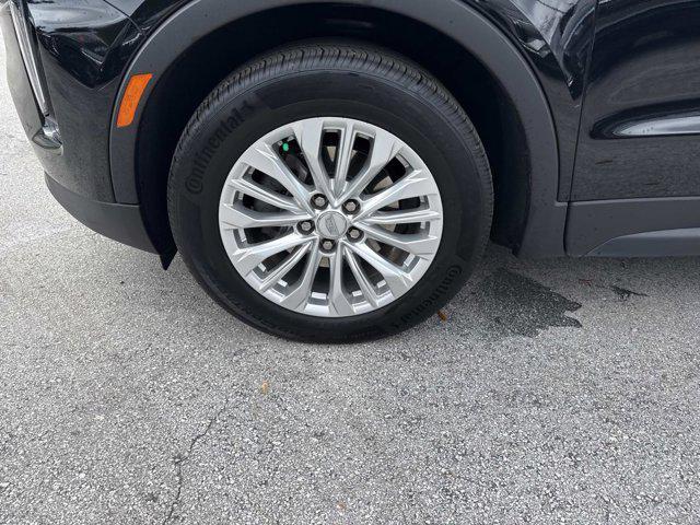 used 2024 Cadillac XT4 car, priced at $29,900