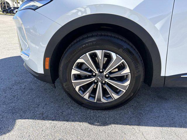 used 2025 Buick Envision car, priced at $26,790