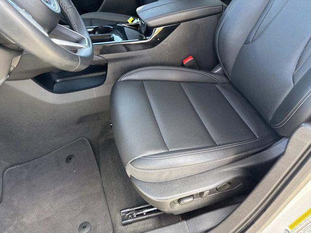 used 2025 Buick Envision car, priced at $27,690