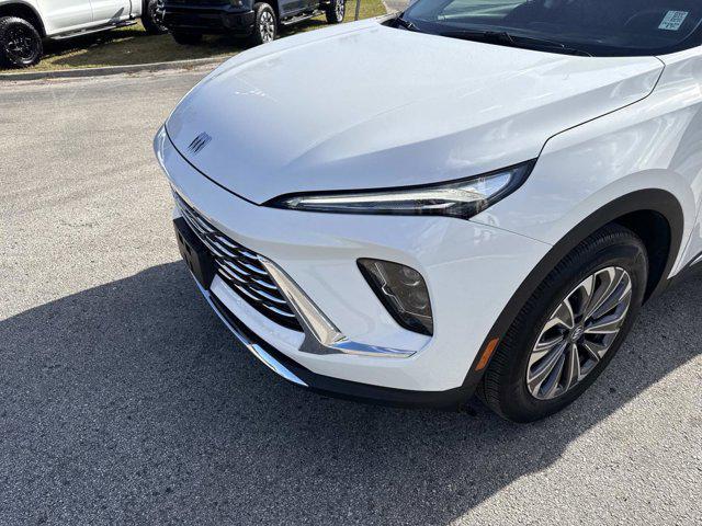 used 2025 Buick Envision car, priced at $27,690