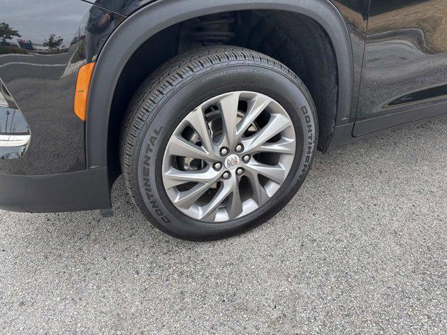 used 2025 Buick Enclave car, priced at $33,595