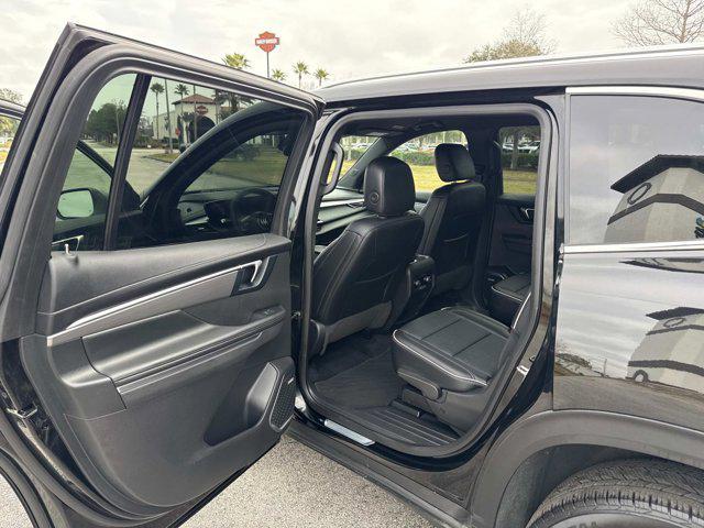 used 2025 Buick Enclave car, priced at $33,595