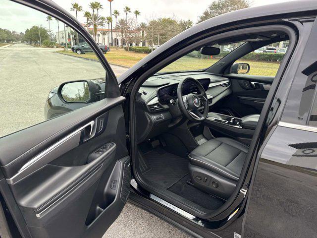 used 2025 Buick Enclave car, priced at $33,595