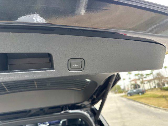 used 2025 Buick Enclave car, priced at $33,595