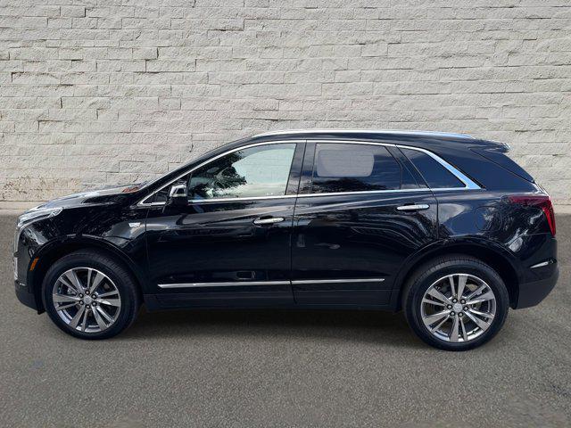 used 2025 Cadillac XT5 car, priced at $39,495
