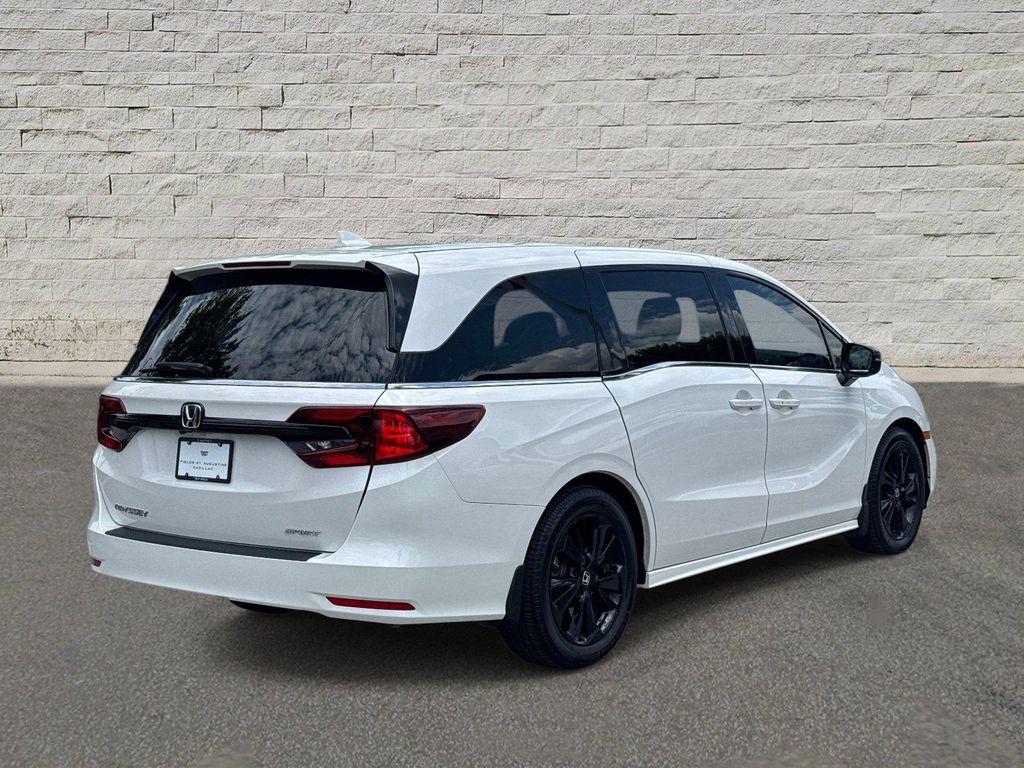 used 2023 Honda Odyssey car, priced at $38,090