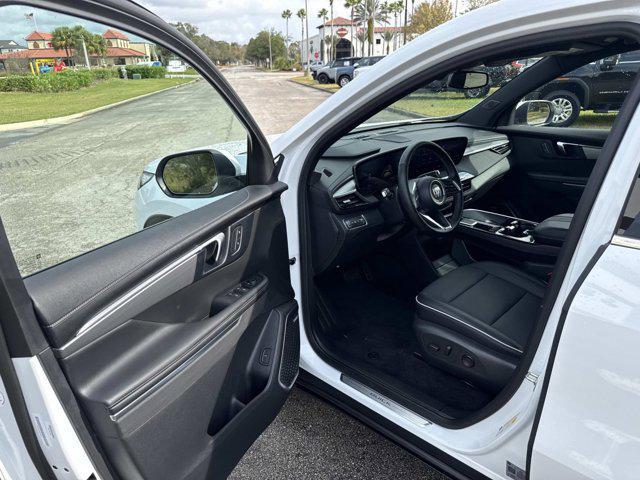 used 2025 Buick Enclave car, priced at $36,900