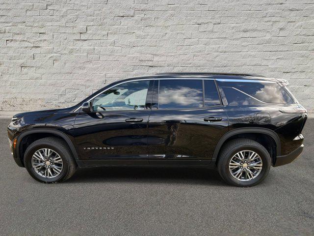 used 2025 Chevrolet Traverse car, priced at $32,900