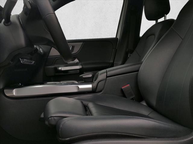 used 2020 Mercedes-Benz GLB 250 car, priced at $20,899