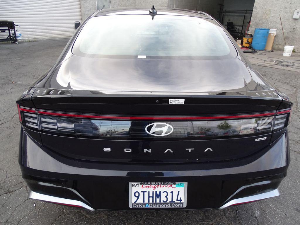 used 2025 Hyundai Sonata Hybrid car, priced at $25,297
