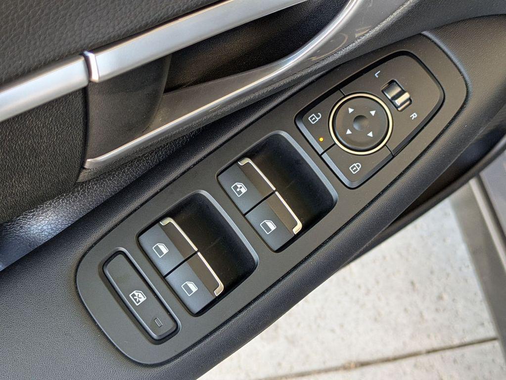 used 2025 Hyundai Sonata car, priced at $20,990