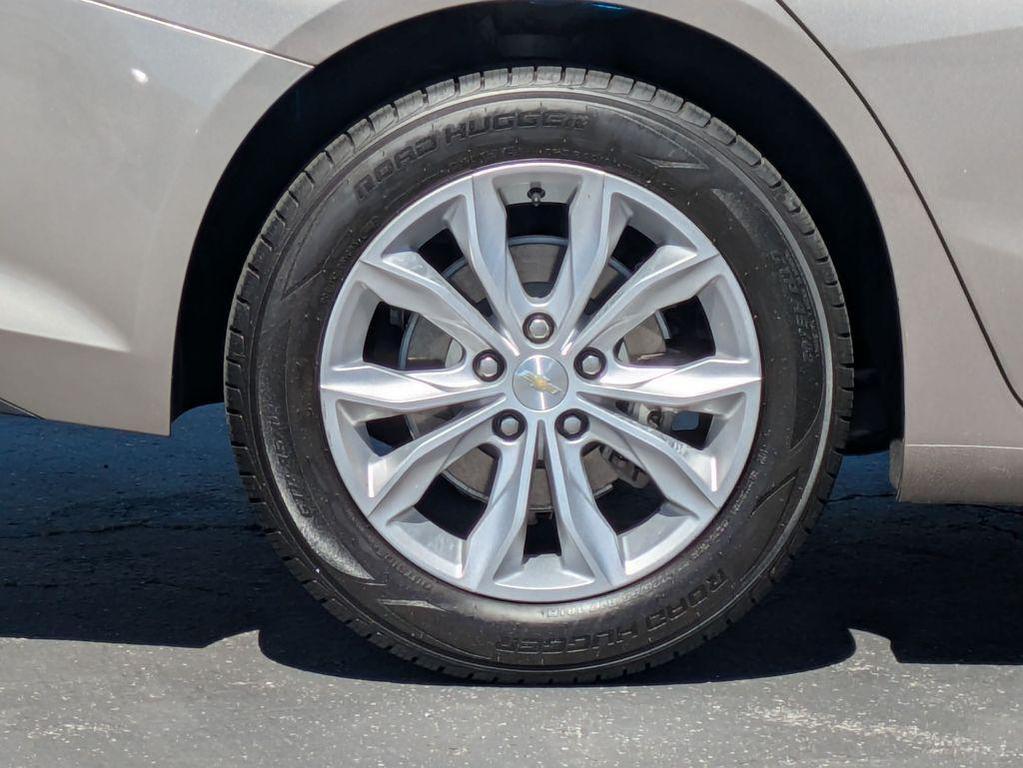 used 2023 Chevrolet Malibu car, priced at $16,997