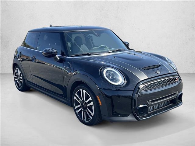 used 2022 MINI Hardtop car, priced at $23,891