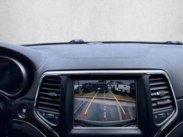 used 2017 Jeep Grand Cherokee car, priced at $17,298