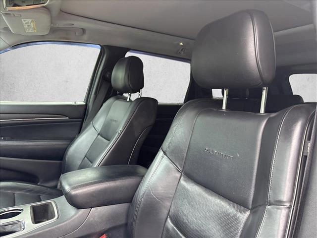 used 2017 Jeep Grand Cherokee car, priced at $17,298
