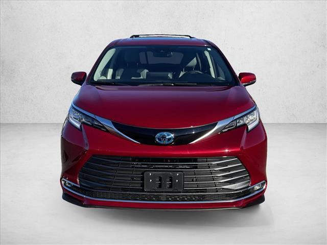 used 2022 Toyota Sienna car, priced at $47,398