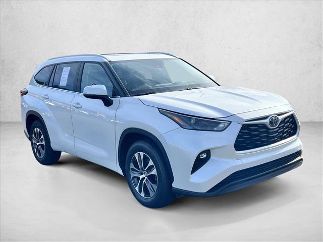 used 2024 Toyota Highlander car, priced at $39,793