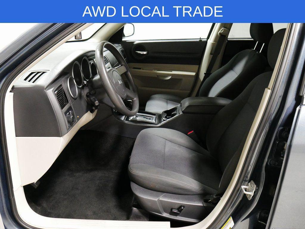 used 2007 Dodge Magnum car, priced at $2,865
