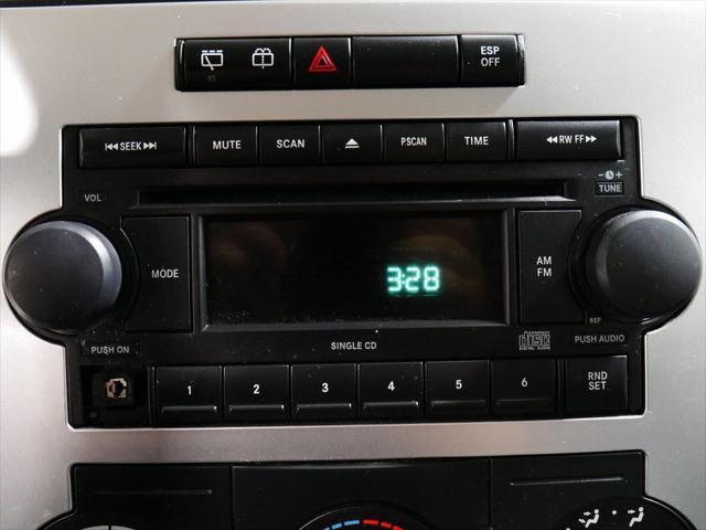 used 2007 Dodge Magnum car, priced at $2,865