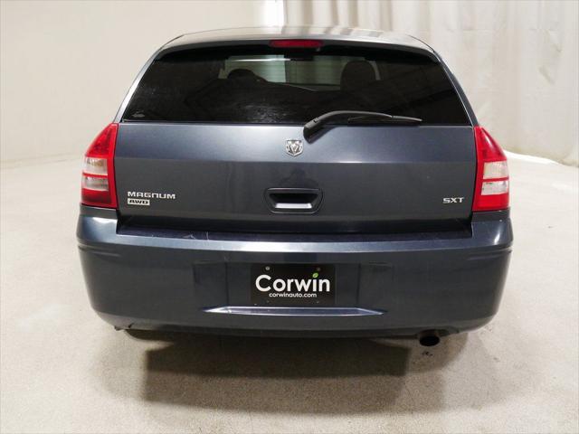 used 2007 Dodge Magnum car, priced at $2,865
