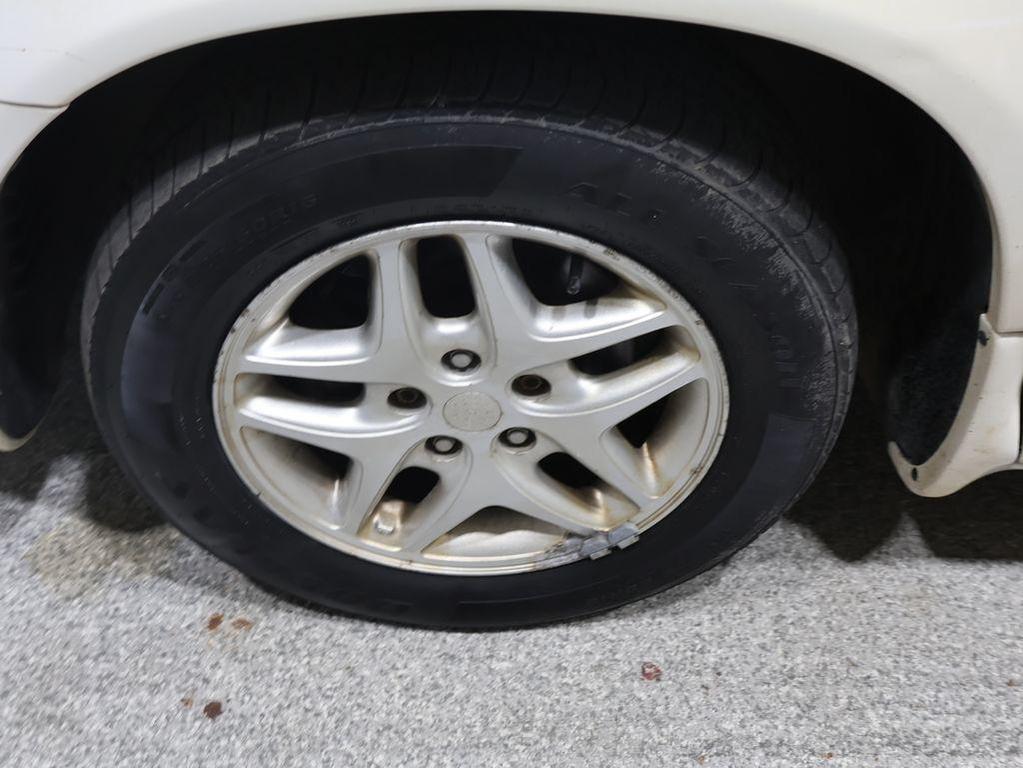 used 2004 Dodge Intrepid car, priced at $1,925