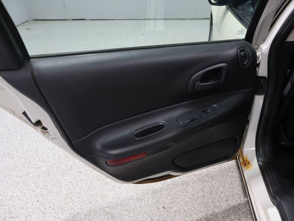 used 2004 Dodge Intrepid car, priced at $1,925