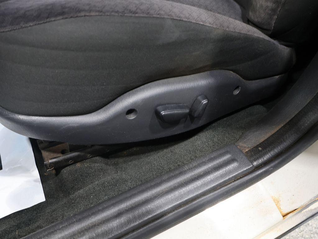 used 2004 Dodge Intrepid car, priced at $1,925