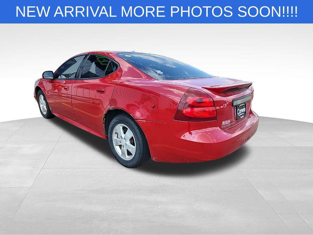 used 2008 Pontiac Grand Prix car, priced at $2,995