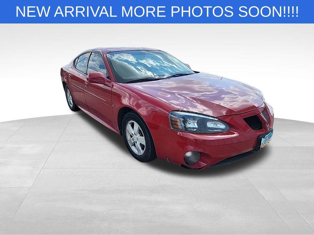 used 2008 Pontiac Grand Prix car, priced at $2,995