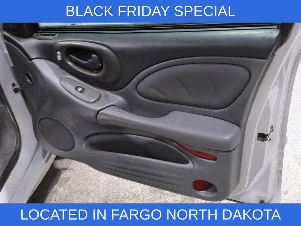 used 2003 Pontiac Bonneville car, priced at $2,554