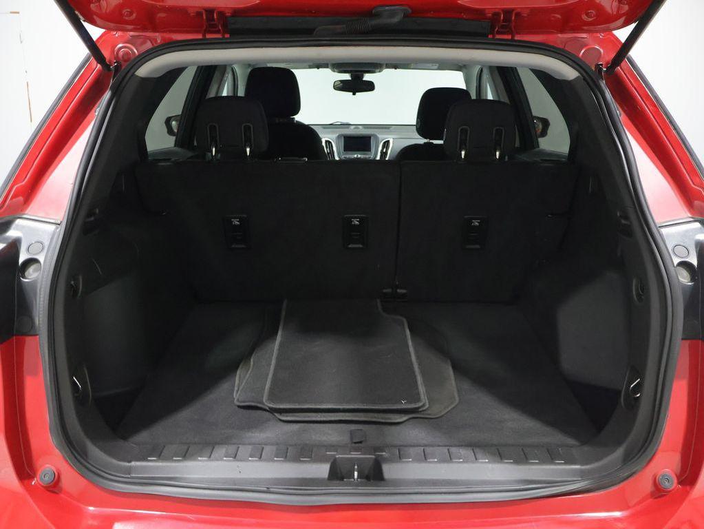 used 2019 Chevrolet Equinox car, priced at $18,092
