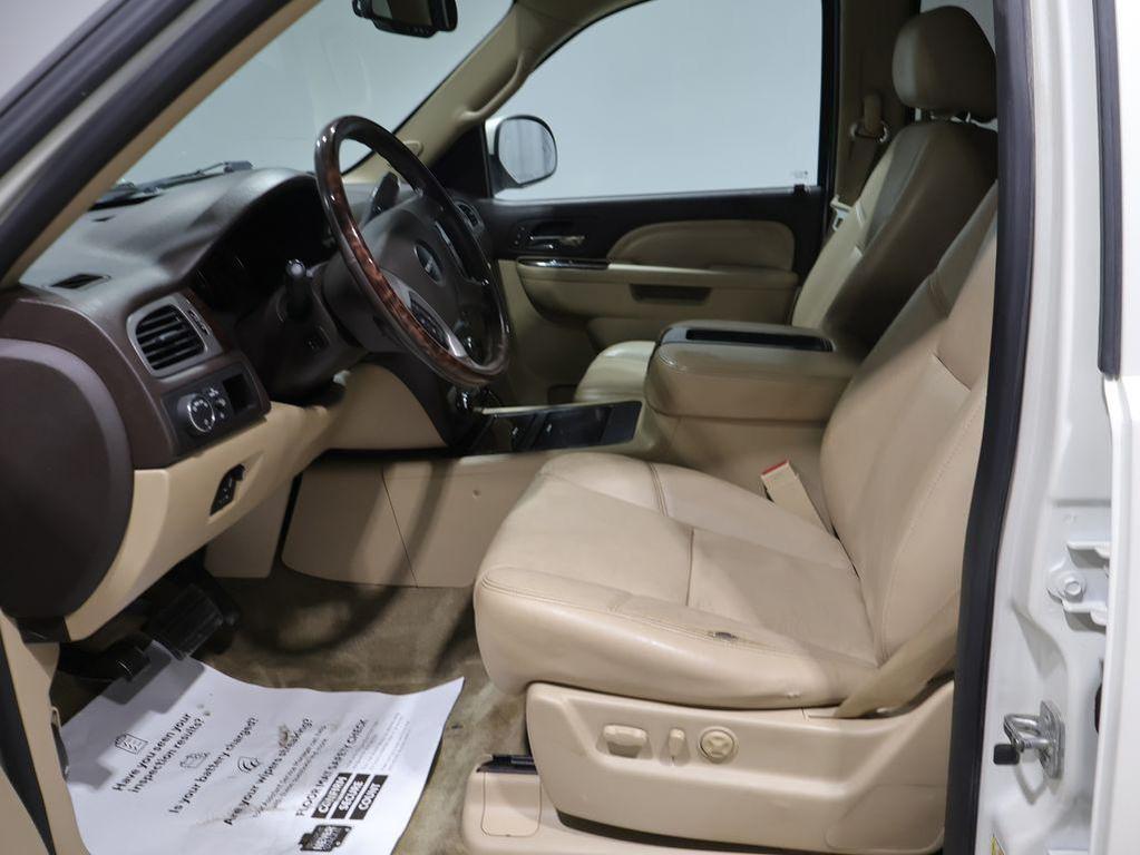used 2014 GMC Yukon XL car, priced at $7,325