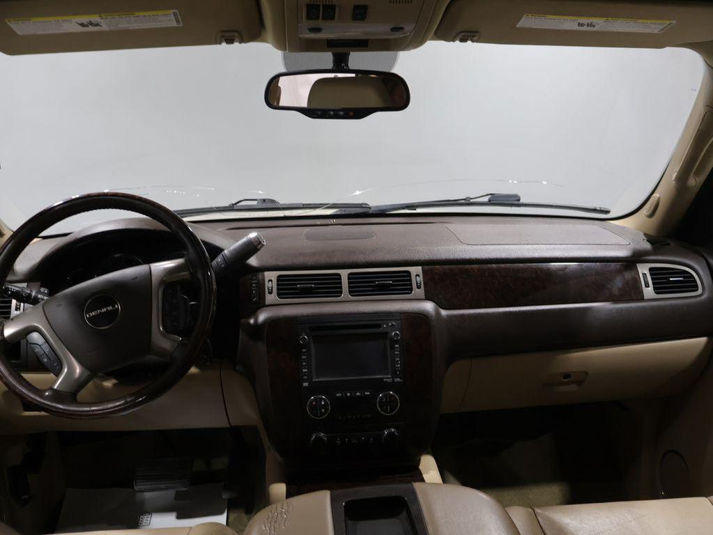 used 2014 GMC Yukon XL car, priced at $7,325