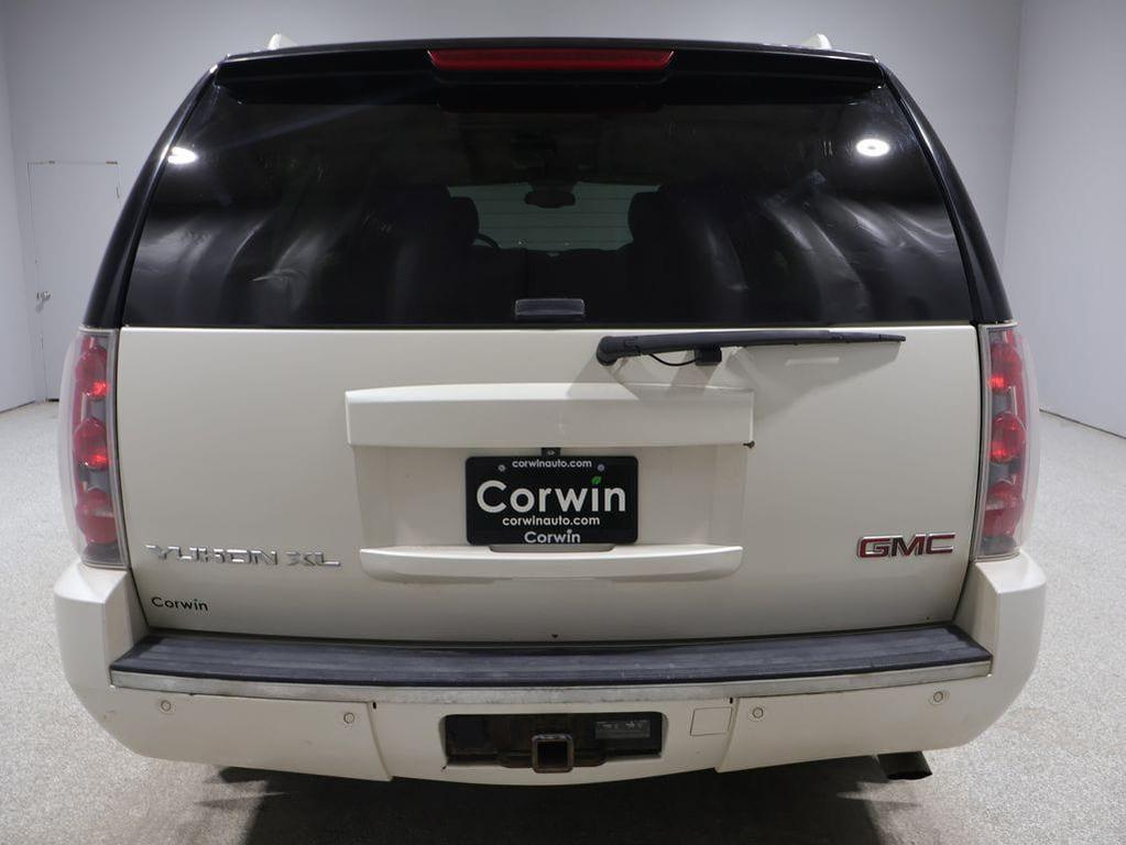 used 2014 GMC Yukon XL car, priced at $7,325