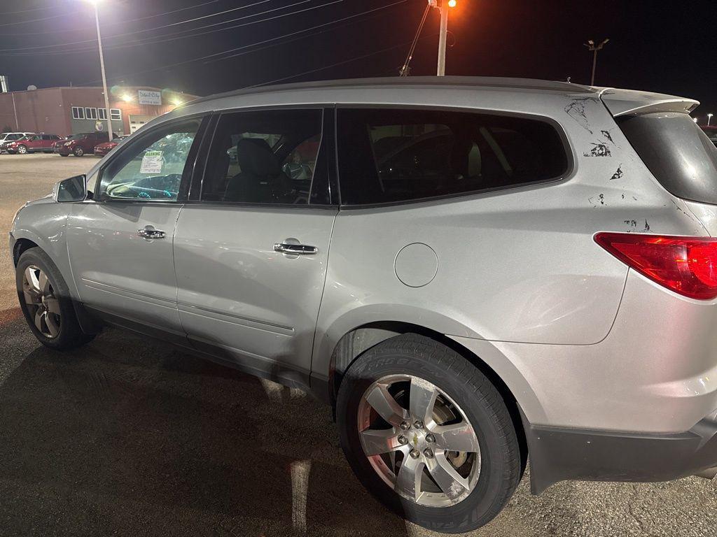 used 2011 Chevrolet Traverse car, priced at $3,452