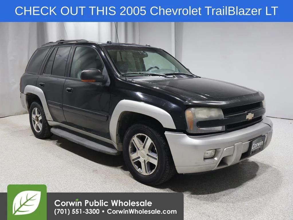 used 2005 Chevrolet TrailBlazer car, priced at $2,542