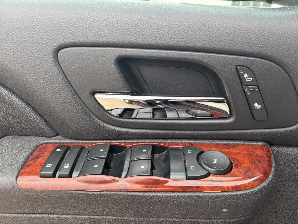 used 2014 GMC Yukon car, priced at $12,553