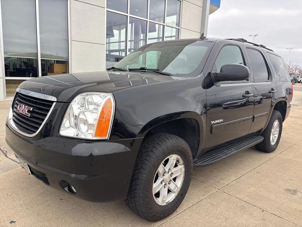 used 2014 GMC Yukon car, priced at $12,553