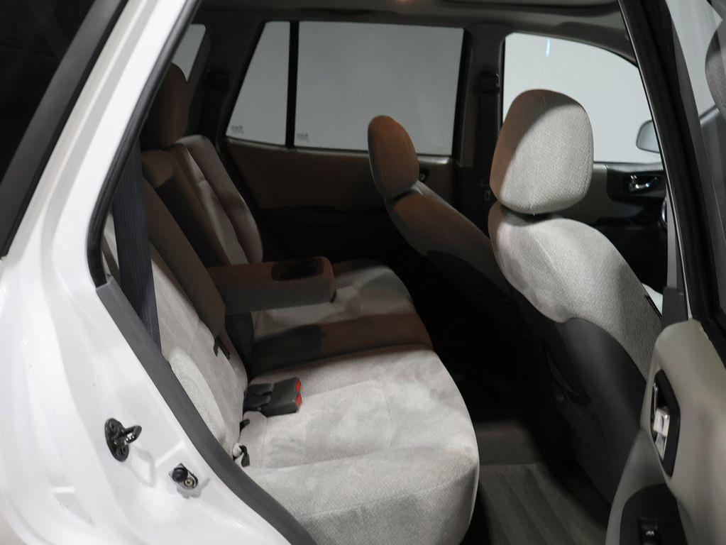 used 2005 Hyundai Santa Fe car, priced at $4,500