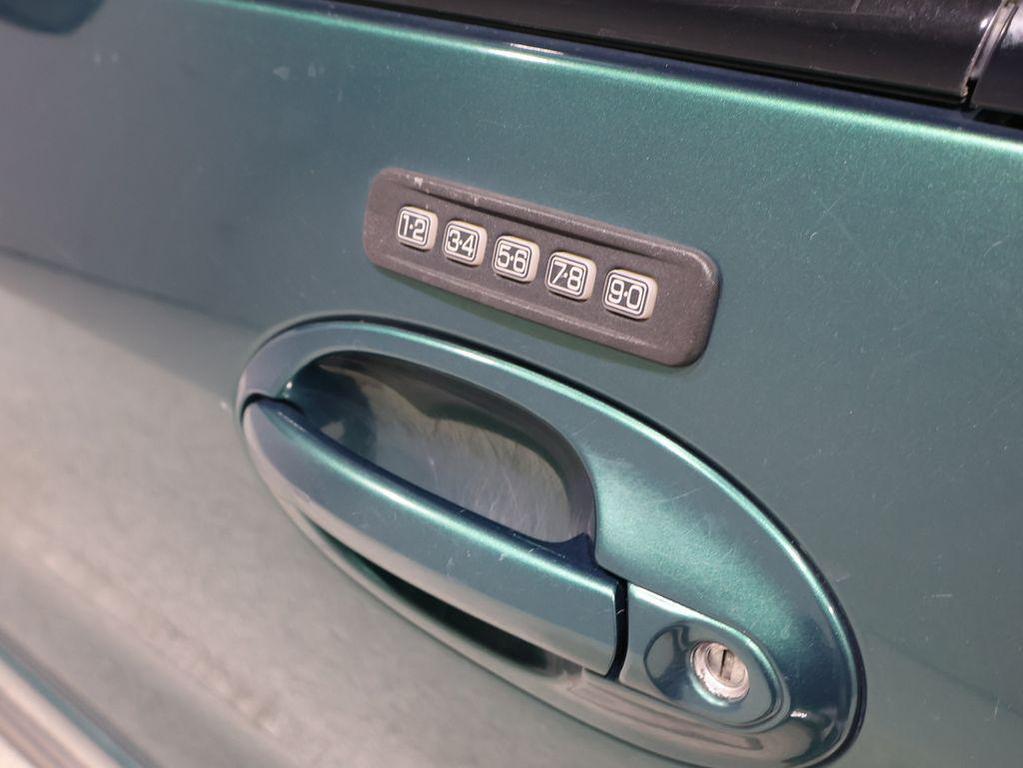 used 2003 Ford Windstar car, priced at $2,600