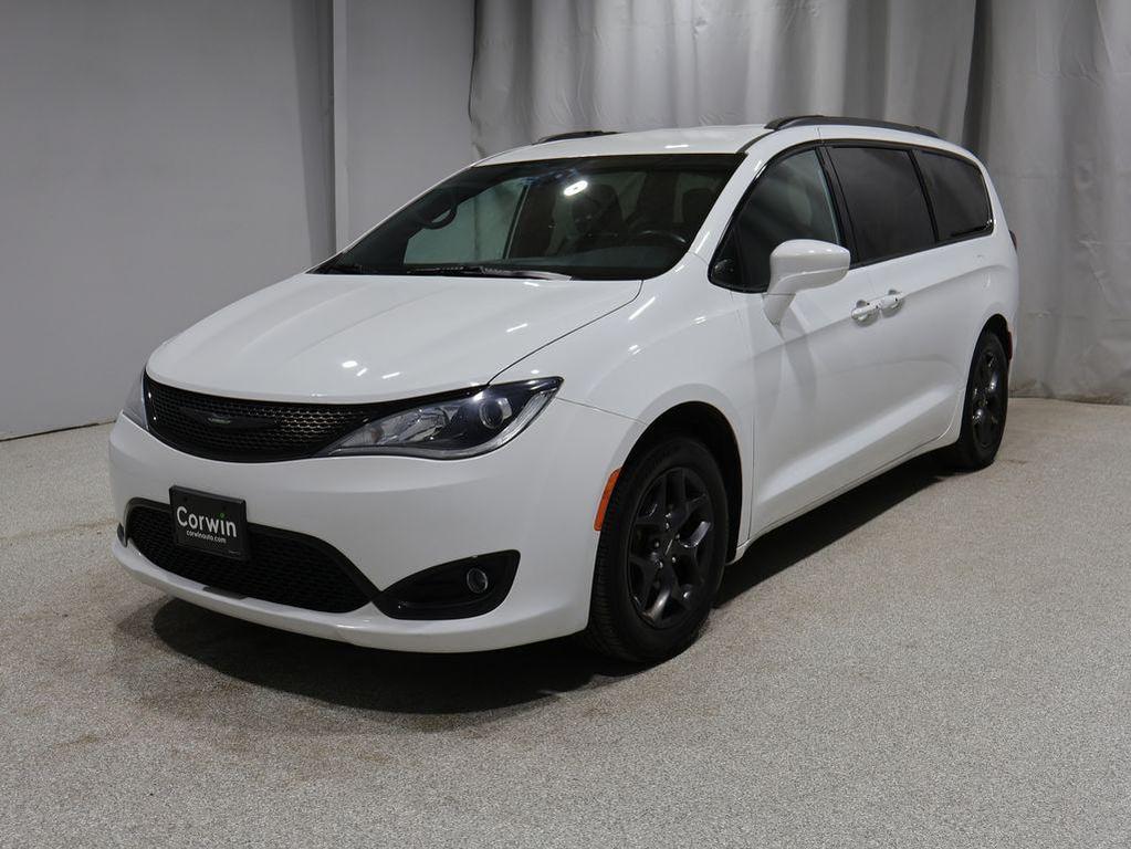 used 2019 Chrysler Pacifica car, priced at $16,851