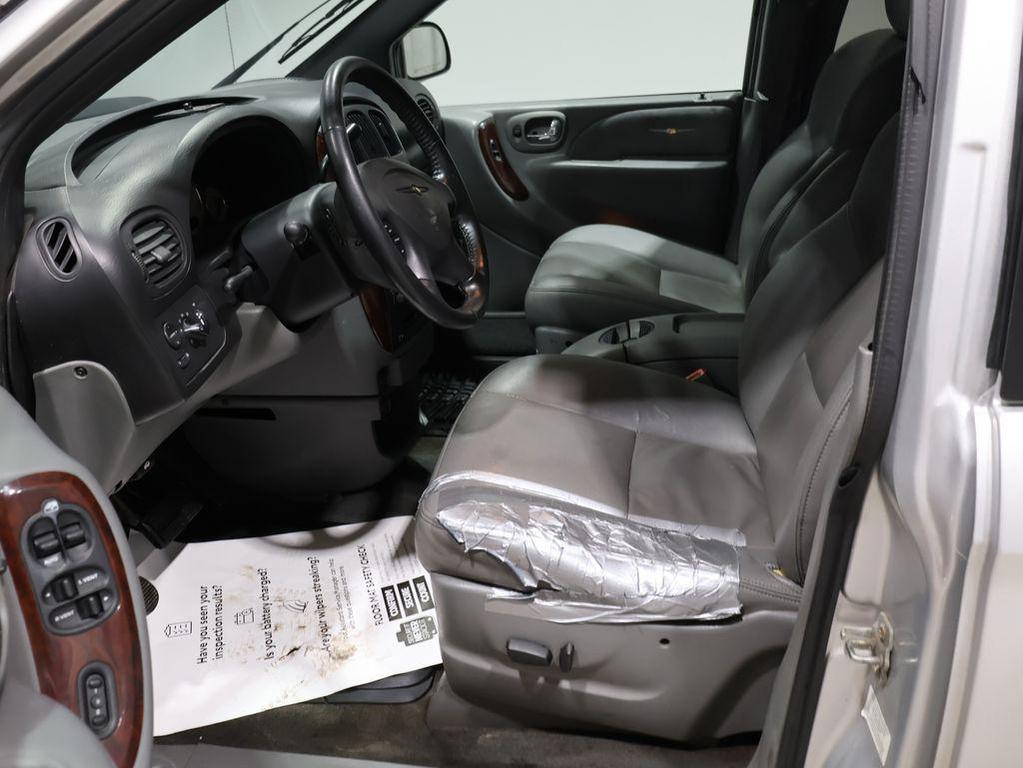 used 2004 Chrysler Town & Country car, priced at $963