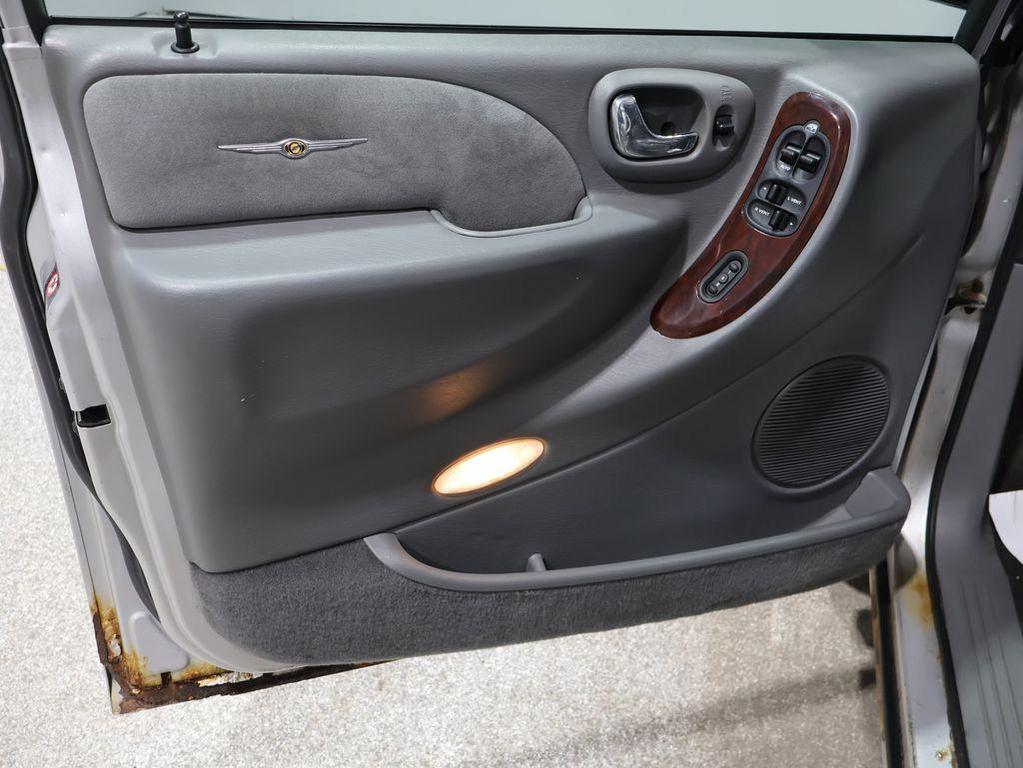 used 2004 Chrysler Town & Country car, priced at $963